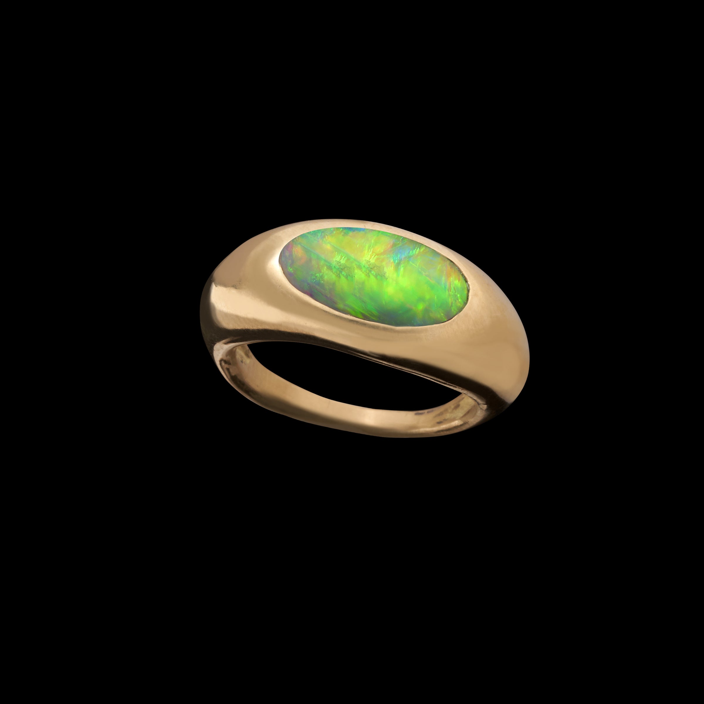 10K Oblong Opal Ring
