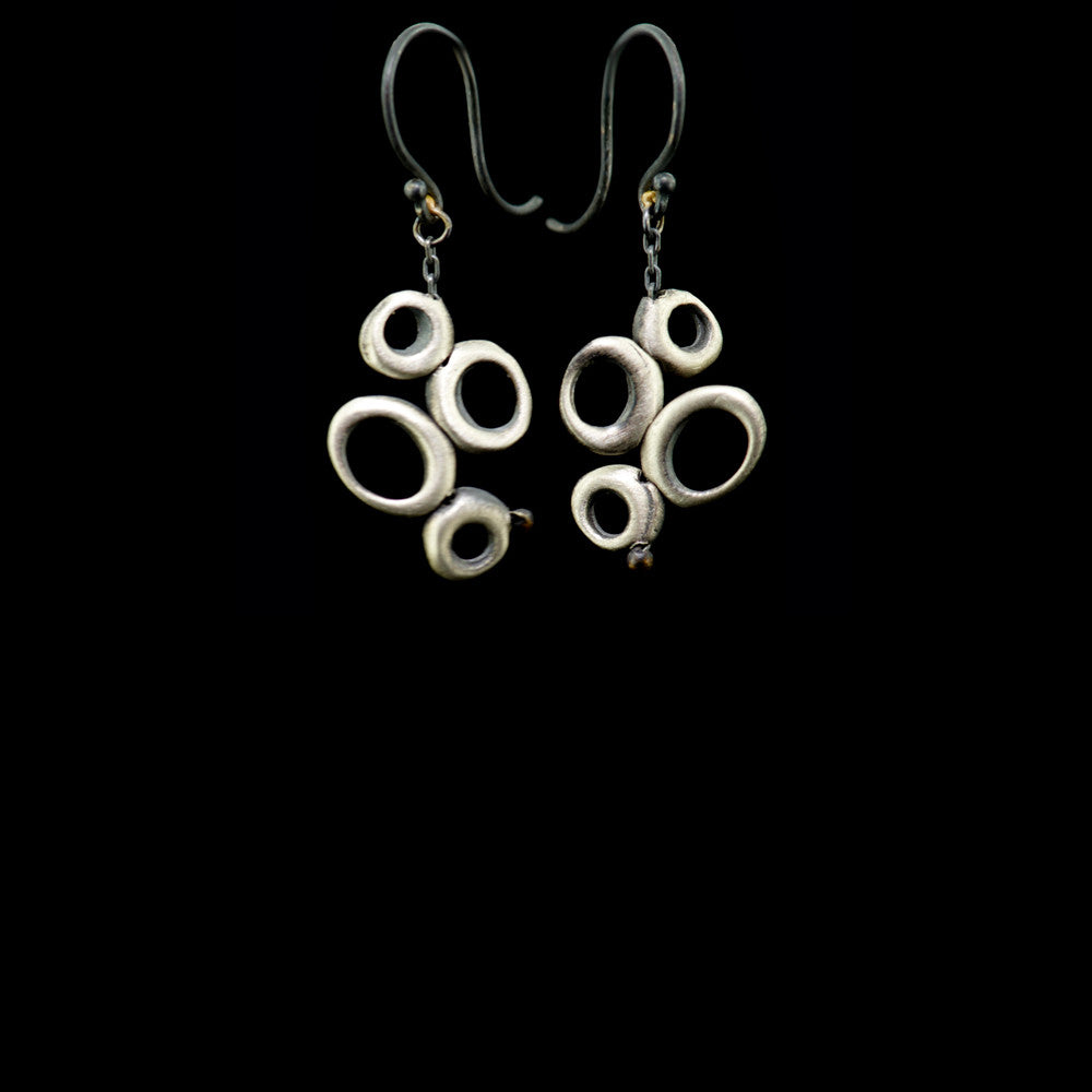 small dancing ovals earring