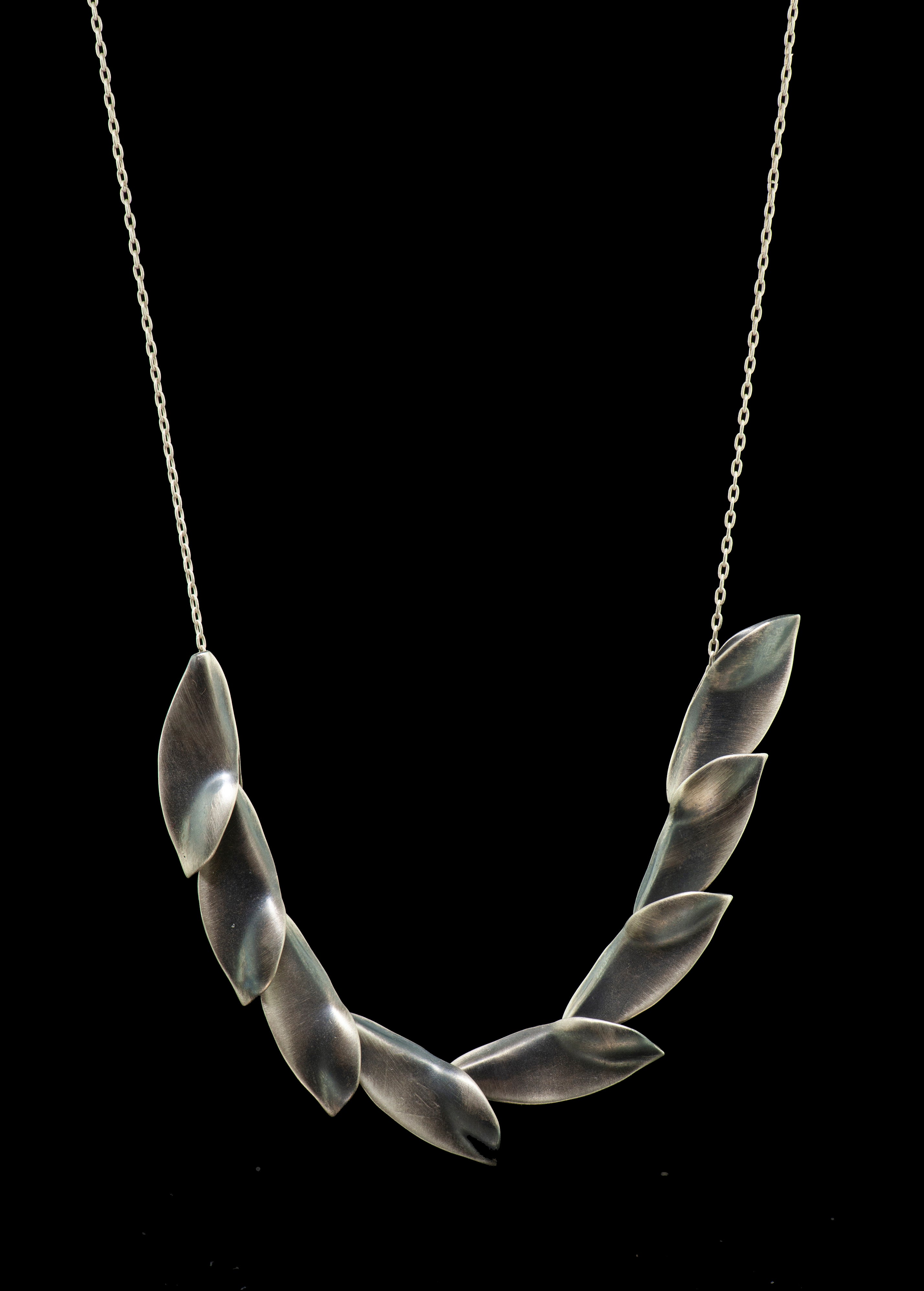 Think Mother's Day! Handcrafted Pea Pod Necklace Under $20 Shipped! - Deal  Seeking Mom