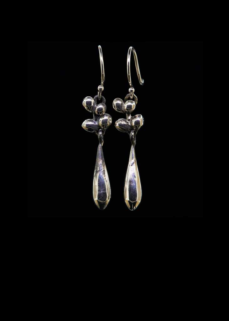 Molten Cluster Long Drop Earrings